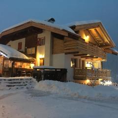 Appartamenti Chalet Orchidea