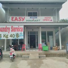 Easy Rooms and Minimart