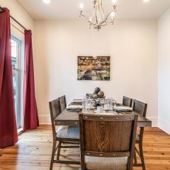 Private 3BR on Carondelet by Hosteeva