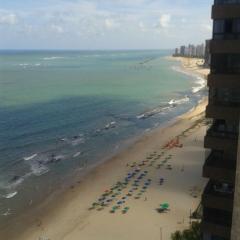 Apartamento 3 quartos em frente ao Mar