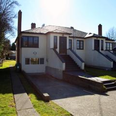 Central Avenue in the Heart of Oak Bay 26