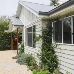 Armidale Cottage on Barney - House 2