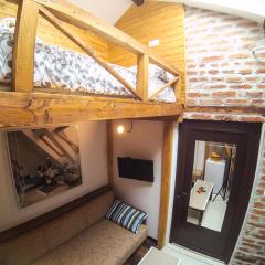 Vitosha Blvd - Attic Studio