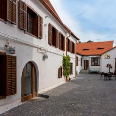 Casa Nicolae Luxury Suites