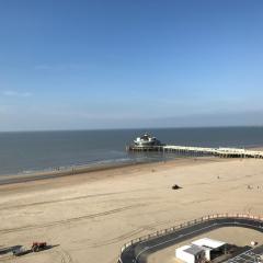 High in Sky & Seasights f 8@Blankenberge