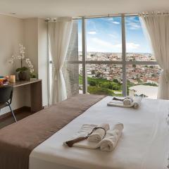 Tryp by Wyndham Varginha Cafe Royal