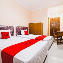 RedDoorz Plus @ Pogung Raya