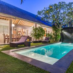 VILLA Nuri Merah 1