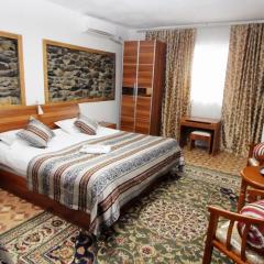 LAL Hotel