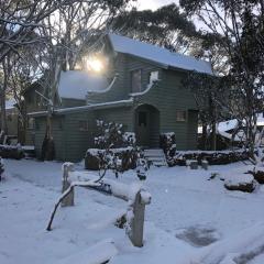 Bindi - Alpine Getaways's Chalet at Tower Rd