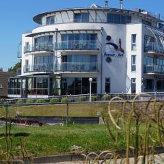 Nordseehotel Benser Hof Garni am Hafen