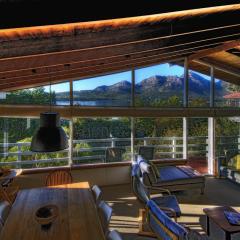 Freycinet Beachfront Retreat