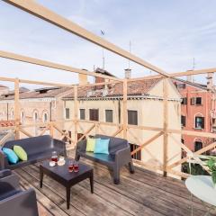 Ca' del Monastero 7 Collection Bright Apartment with Terrace