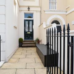 Dale Street Apartments Suite