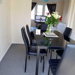Blackpoolholidaylets Salmesbury Avenue Families And Contractors only