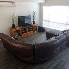 福尔肯湾四卧室联排度假屋