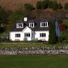 Clachan Farmhouse B & B