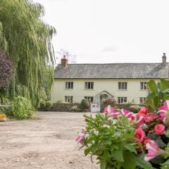 Lower Ford Farm