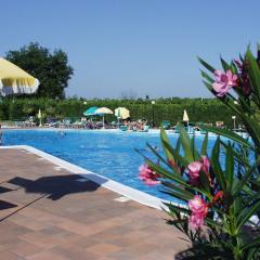 Apt Gardasee Lazise Cola