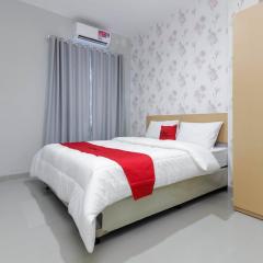 RedDoorz Syariah near Metropolitan Mall Bekasi