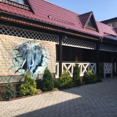 Hotel-Restaurant Complex Relax