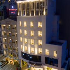 Grand Picasso Hotel