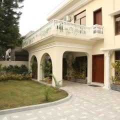 Royal Grace Guest House