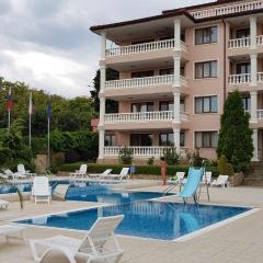 Byala Palace Apartments