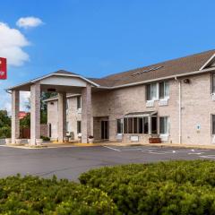 Econo Lodge Inn & Suites