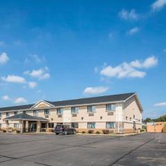 Quality Inn Coralville - Iowa River Landing