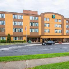 Quality Inn Massena