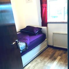 A single room in Headington, near Oxford Brookes University