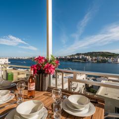 Bayview 2 bedroom seaview apartment with large terrace with panoramic views - by Getawaysmalta