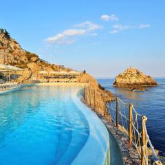 UNAHOTELS Capotaormina