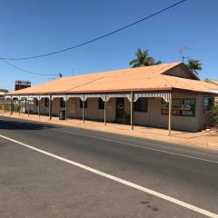 Wagon Wheel Motel