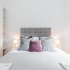 White Piccadilly Luxury Flat