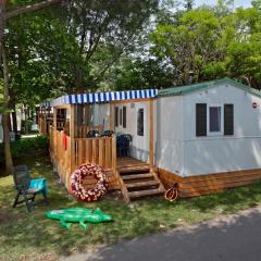 Albatross Mobile Homes on Camping Cisano & San Vito S. p. A.