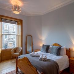 Edinburgh Serviced Apartment