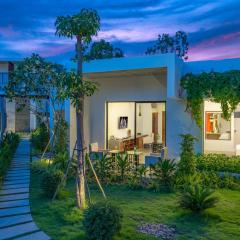 The Villa by Metta