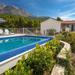 Villa Marta in Tucepi, private pool
