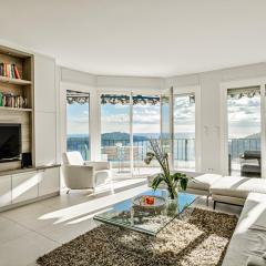 Luxurious Penthouse with panoramic view