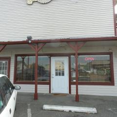 Tyee Restaurant and Motel