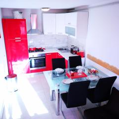 Apartman "Sabine red" with pool