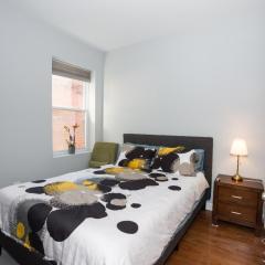 Steps to Convention Center, Downtown DC, and Metro Station: Private and Comfortable Bedroom/Bathroom
