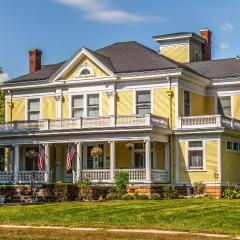 Ringling House Bed & Breakfast