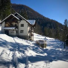 Cabana Caprioara - Piatra Craiului