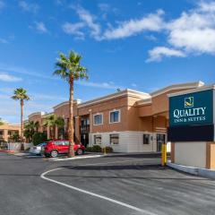 Quality Inn & Suites near Downtown Mesa