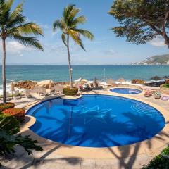 Ocean Front, 3 bedroom, 3 bathroom, Casa Natalia, Playa Esmeralda