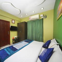 Max Classic Serviced Apartment