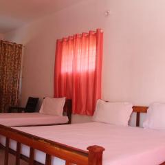 Kanthalloor Homestay Snow White Holiday Homes